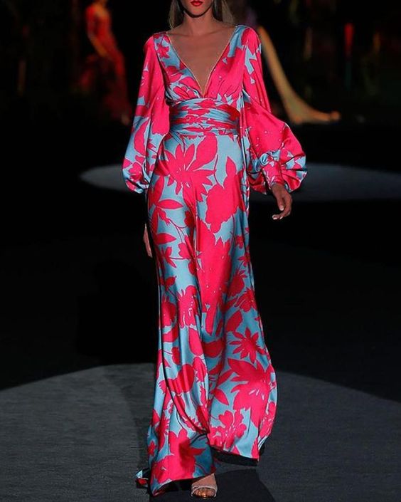 LF | Robe à la mode avec décolleté en V